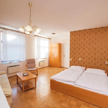 Jesuitska Pensjonat 3*